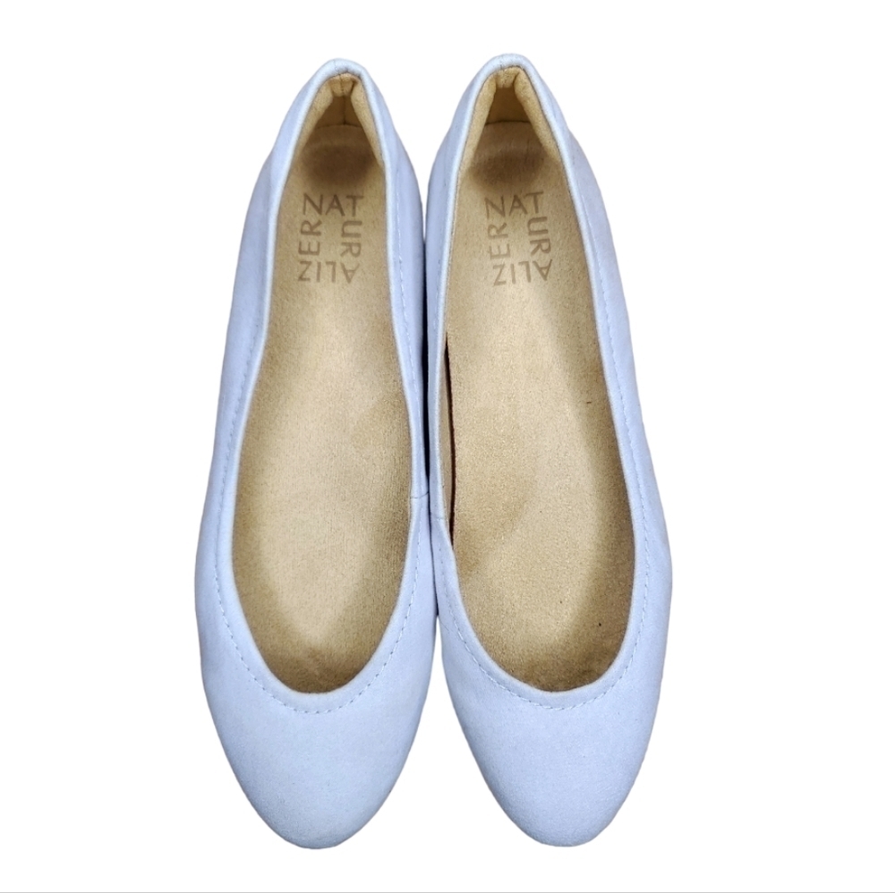 NATURALIZER Vivienne Iced Lilac Flats Size 7.5 NWOB - Picture 1 of 7